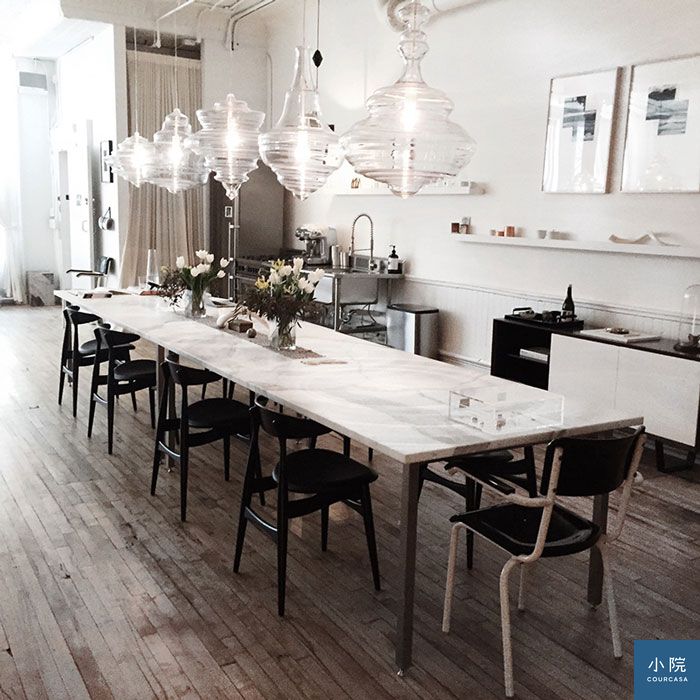 the-line-dining-table